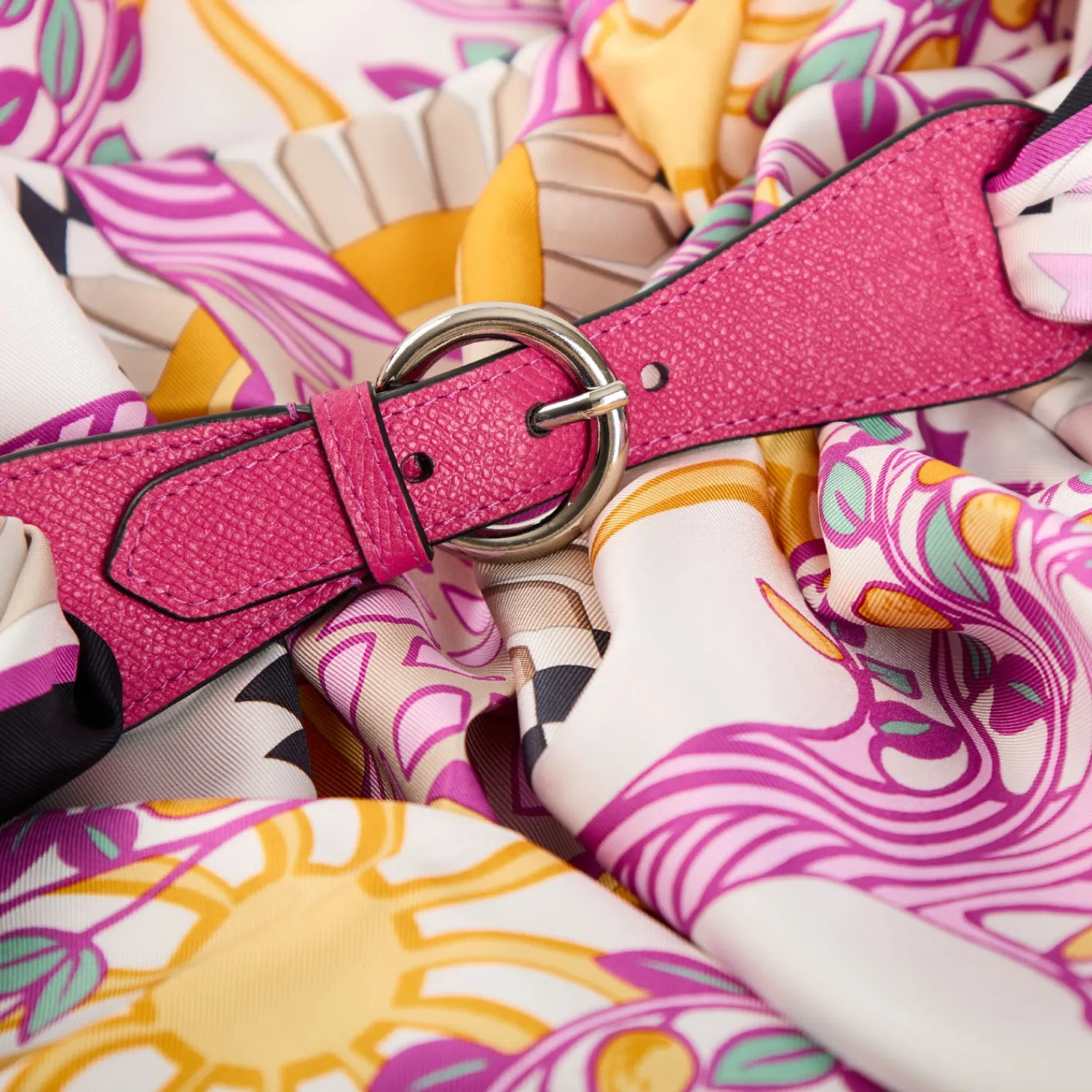 E.Marinella Ferma Foulard|FERMAFOULARD IN PELLE FUCSIA Con fibbia argentata