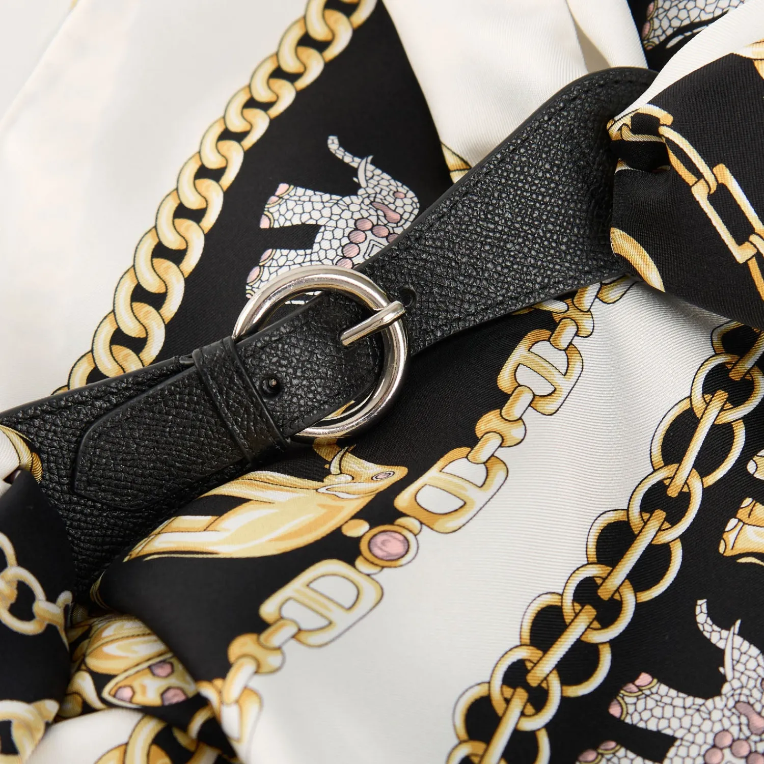 E.Marinella Ferma Foulard|FERMAFOULARD IN PELLE NERO Con fibbia argentata