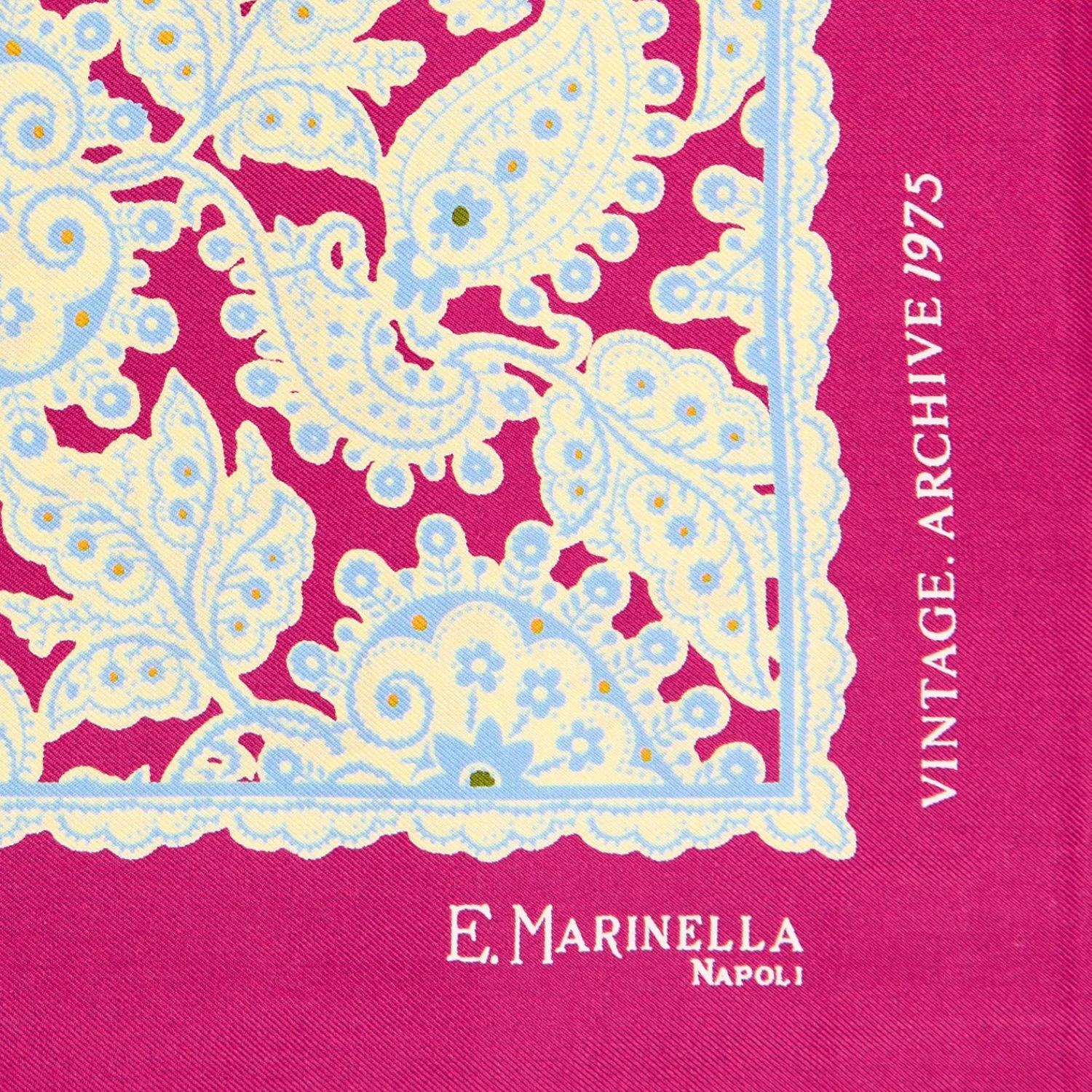 E.Marinella Pochette Da Taschino|POCHETTE DA TASCHINO IN SETA STAMPATA A MANO FUCSIA Fantasia archivio 1975