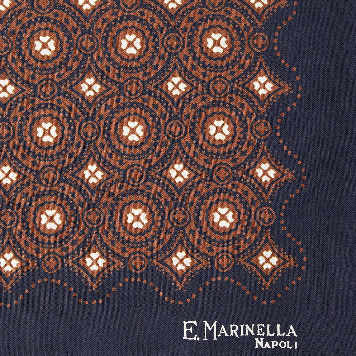 E.Marinella Pochette Da Taschino|POCHETTE DA TASCHINO IN SETA STAMPATA A MANO BLU SCURO Macrofantasia fiore