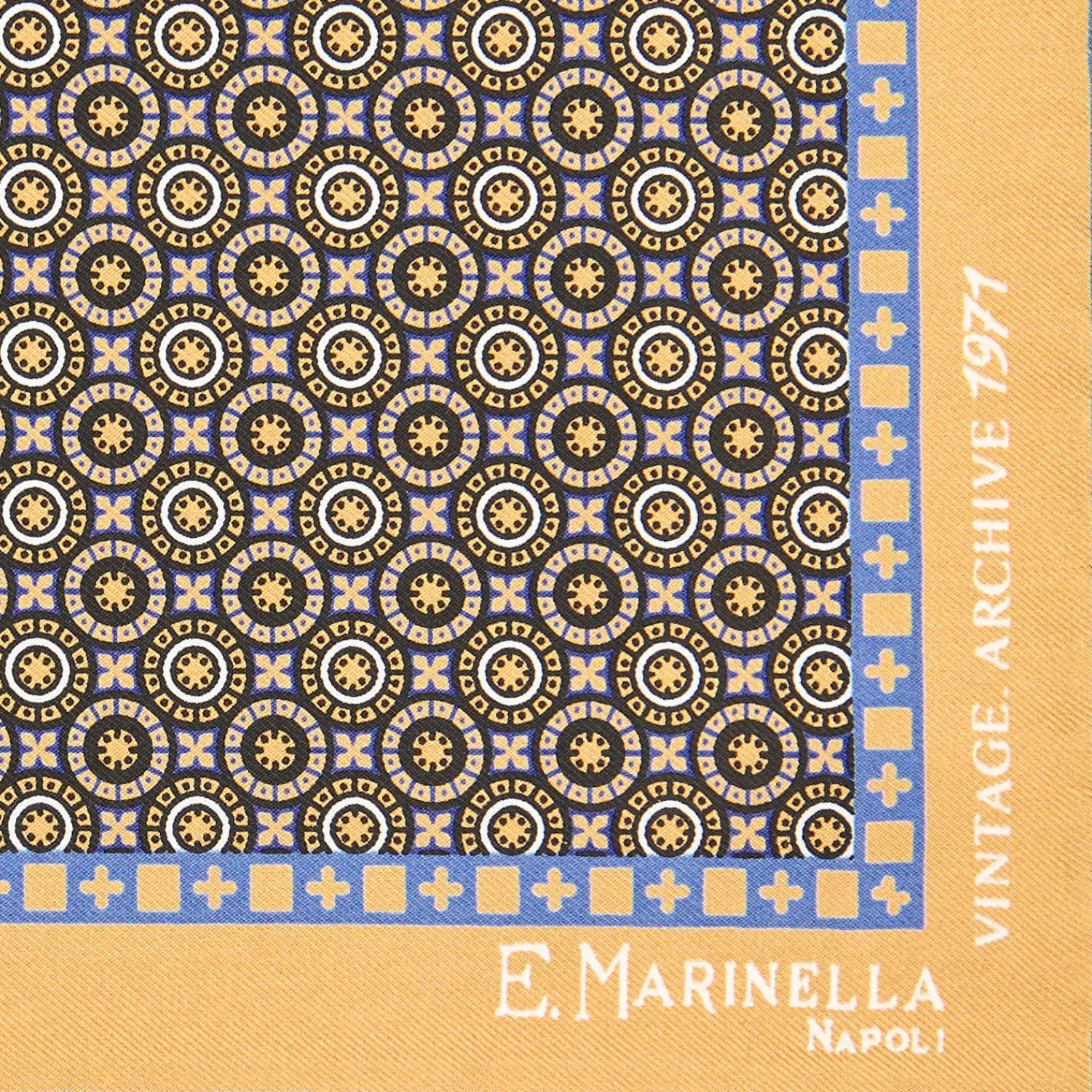 E.Marinella Pochette Da Taschino|POCHETTE DA TASCHINO IN SETA STAMPATA A MANO GIALLA Fantasia archivio 1971