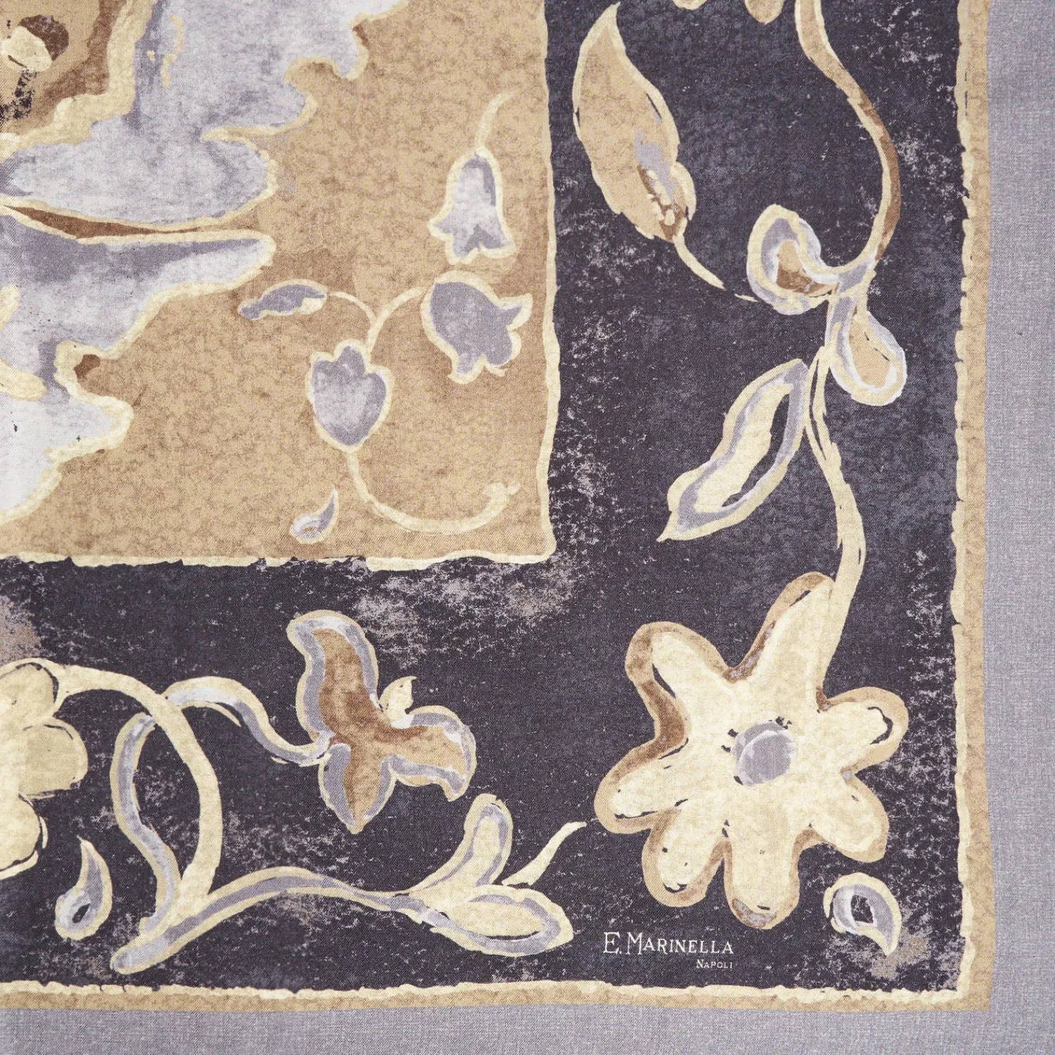 E.Marinella Sciarpe Invernali|SCIALLE 135 GRIGIO IN LANA E SETA Con disegno di fiori a pastello