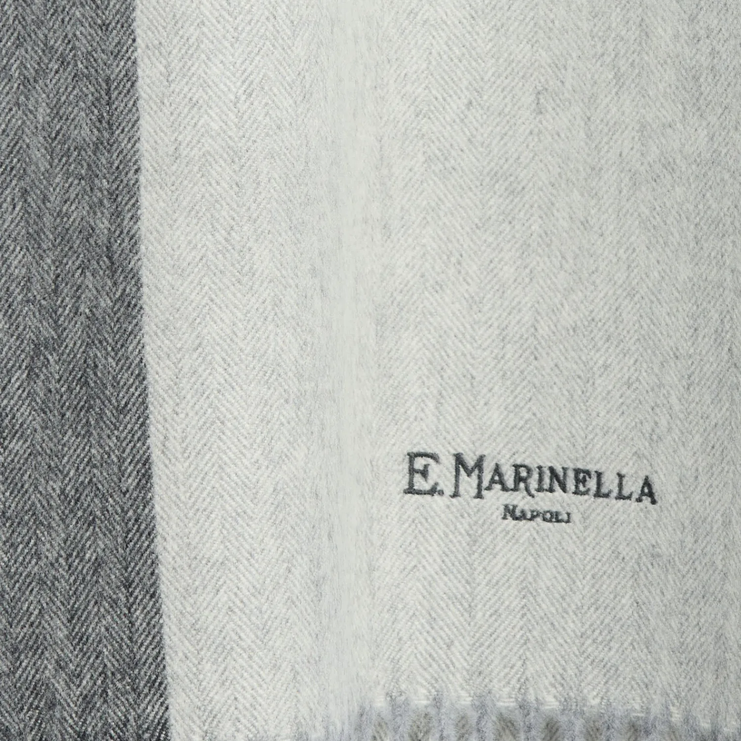 E.Marinella Sciarpe Invernali|Sciarpe Invernali|SCIARPA BICOLOR GRIGIO CHIARO IN LANA E CASHMERE Tinta unita